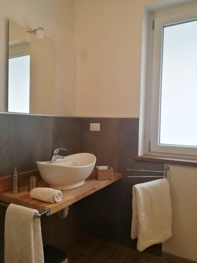 Il Girasole Hotel Saint-Vincent Bagian luar foto
