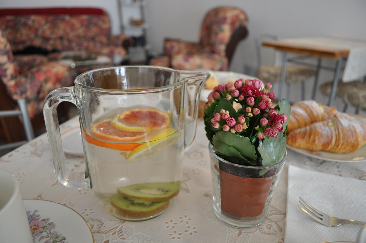 Il Girasole Hotel Saint-Vincent Bagian luar foto